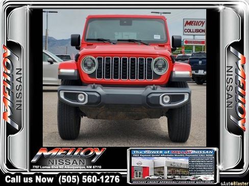 Used 2025 Jeep Wrangler Unlimited Sahara AWD/4WD image 2