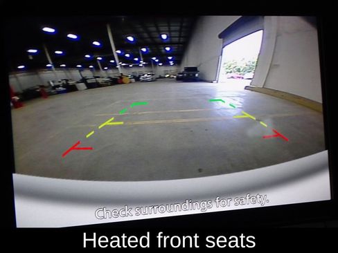 Used 2024 Nissan Pathfinder SV image 8