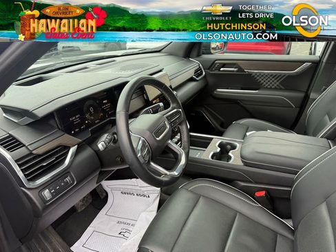 Used 2024 GMC Acadia Denali w/ LPO, Floor Liner Package image 10