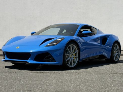 New 2025 Lotus Emira image 2
