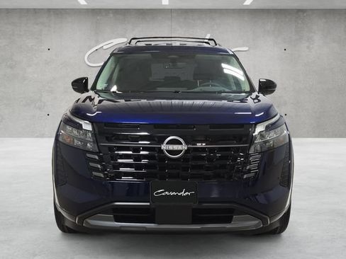 New 2026 Nissan Pathfinder Platinum FWD image 18