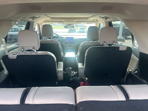 Used 2020 Ford Explorer Limited w/ Class III Trailer Tow Package image 19