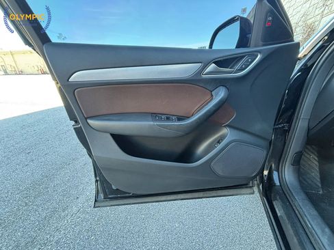 Used 2017 Audi Q3 2.0T Premium Plus w/ Premium Plus Package image 44