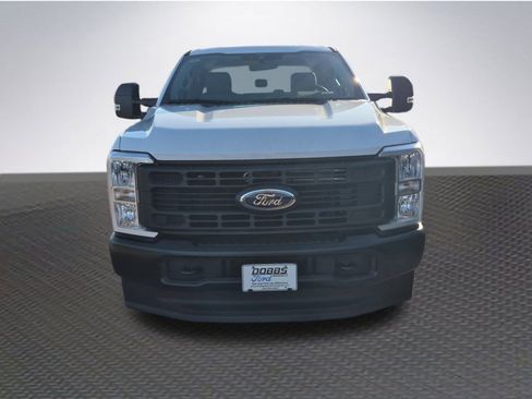 New 2026 Ford F250 XL image 3