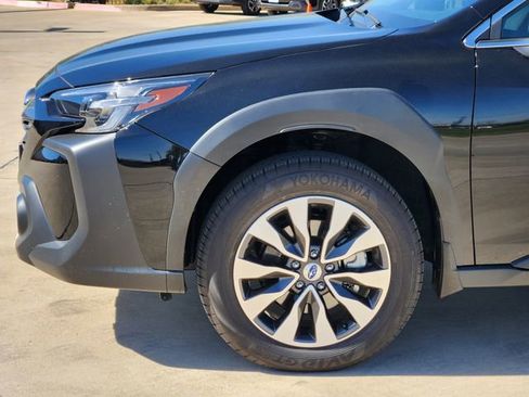 Certified 2025 Subaru Outback Limited image 8