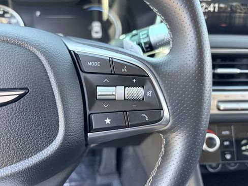 Used 2026 Genesis G70 2.5T AWD/4WD image 23