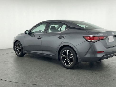 Used 2025 Nissan Sentra SV FWD image 6