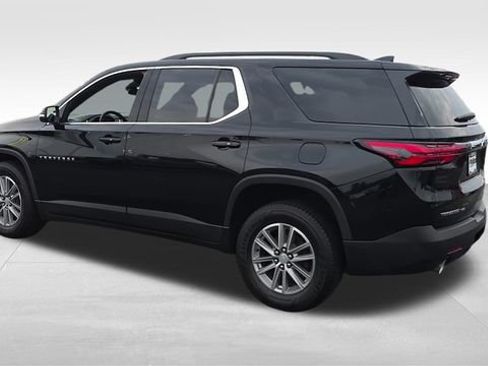 Certified 2023 Chevrolet Traverse LT w/ LPO, Floor Liner Package AWD/4WD image 9