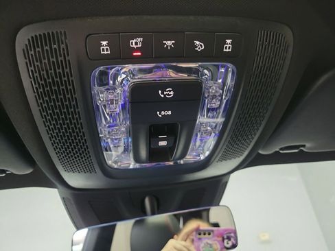 Used 2024 Mercedes-Benz GLB 35 AMG 4MATIC image 46