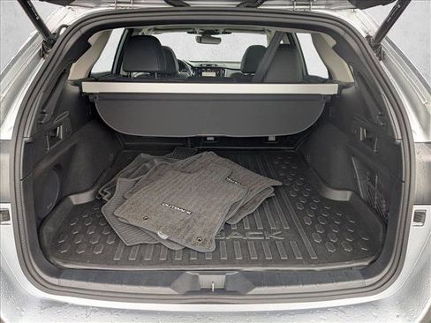 Certified 2023 Subaru Outback Limited XT image 6