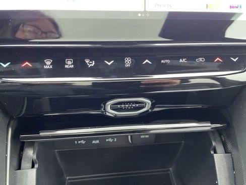 New 2026 Jeep Grand Cherokee L Limited image 30