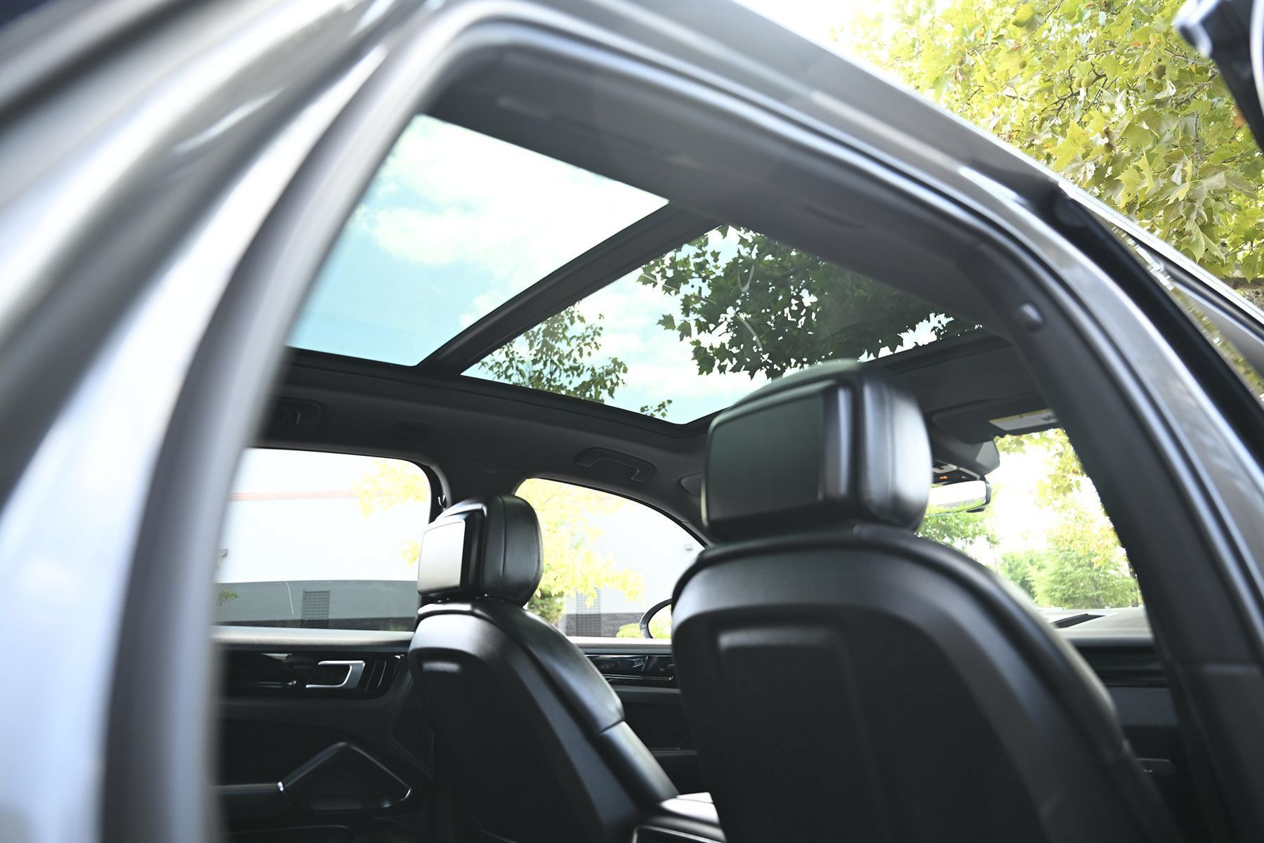 Used 2019 Porsche Cayenne AWD/4WD image 20