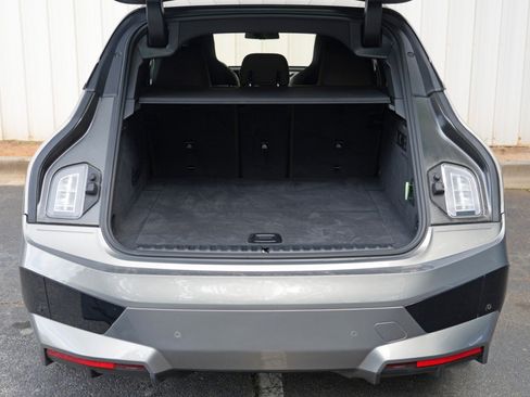 Used 2023 BMW iX xDrive50 w/ Ultimate Package 2 AWD/4WD image 9