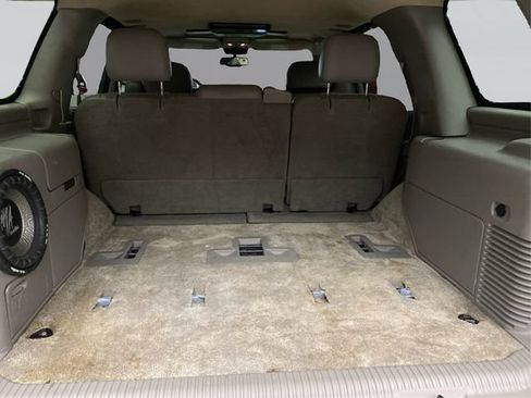 Used 2003 GMC Yukon Denali AWD/4WD image 15