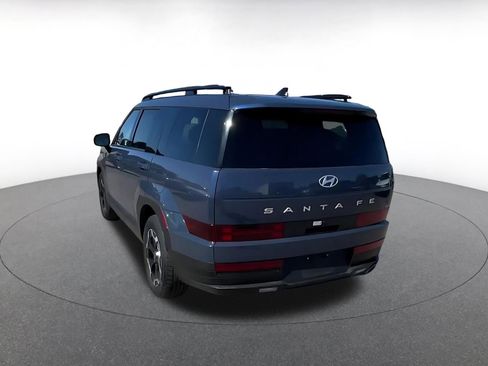 Used 2025 Hyundai Santa Fe SEL image 11