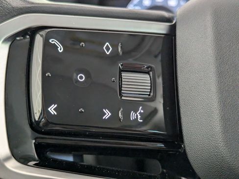 Used 2023 Land Rover Range Rover Evoque SE image 17