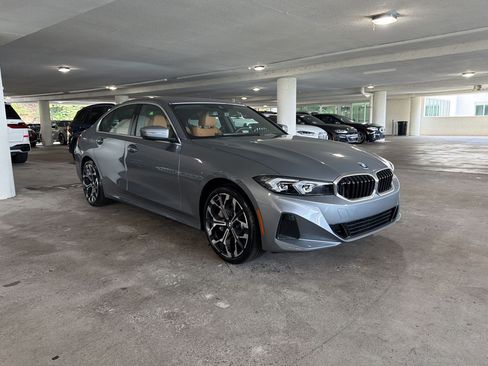 Used 2026 BMW 330i Sedan RWD image 6