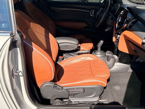 Used 2023 MINI Cooper S w/ Signature Upholstery Package image 26