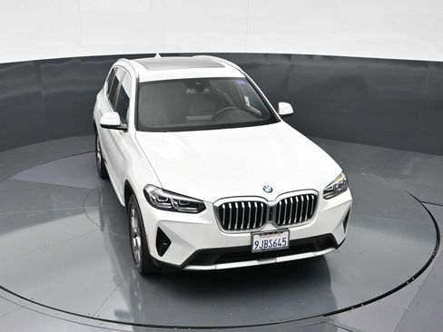 Certified 2024 BMW X3 sDrive30i w/ Convenience Package RWD image 19