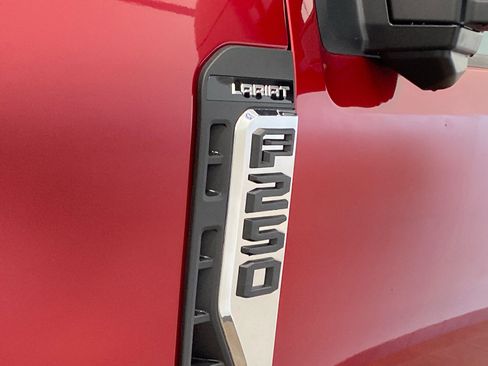 New 2026 Ford F250 Lariat AWD/4WD image 13