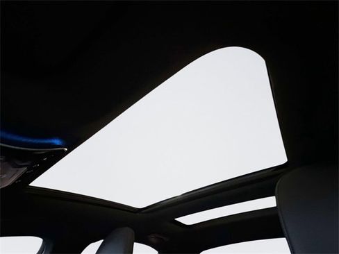 Certified 2023 Mercedes-Benz C 300 4MATIC Sedan image 27