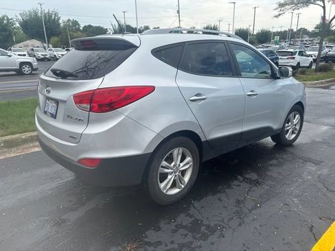 Used 2013 Hyundai Tucson GLS AWD/4WD image 4