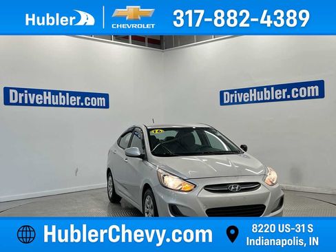 Used 2016 Hyundai Accent SE FWD image 1
