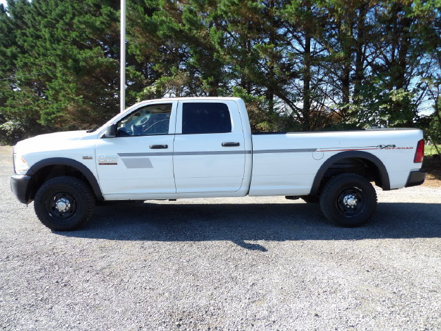 Used 2014 RAM 2500 Tradesman w/ Popular Equipment Group AWD/4WD image 2