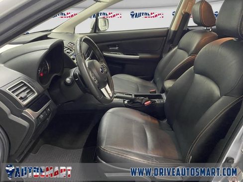 Used 2017 Subaru Crosstrek 2.0i Limited image 10