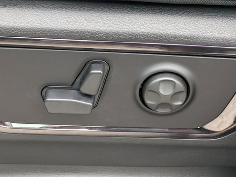 New 2026 RAM 1500 Limited image 17