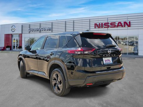 New 2026 Nissan Rogue SV FWD image 7