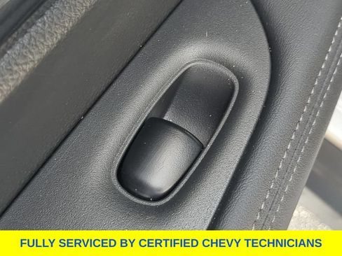 Used 2017 Nissan Rogue SV FWD image 36