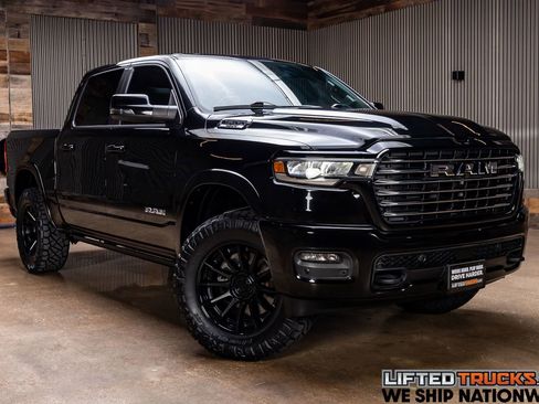 Used 2025 RAM 1500 Laramie w/ Laramie Southwest Edition AWD/4WD image 1