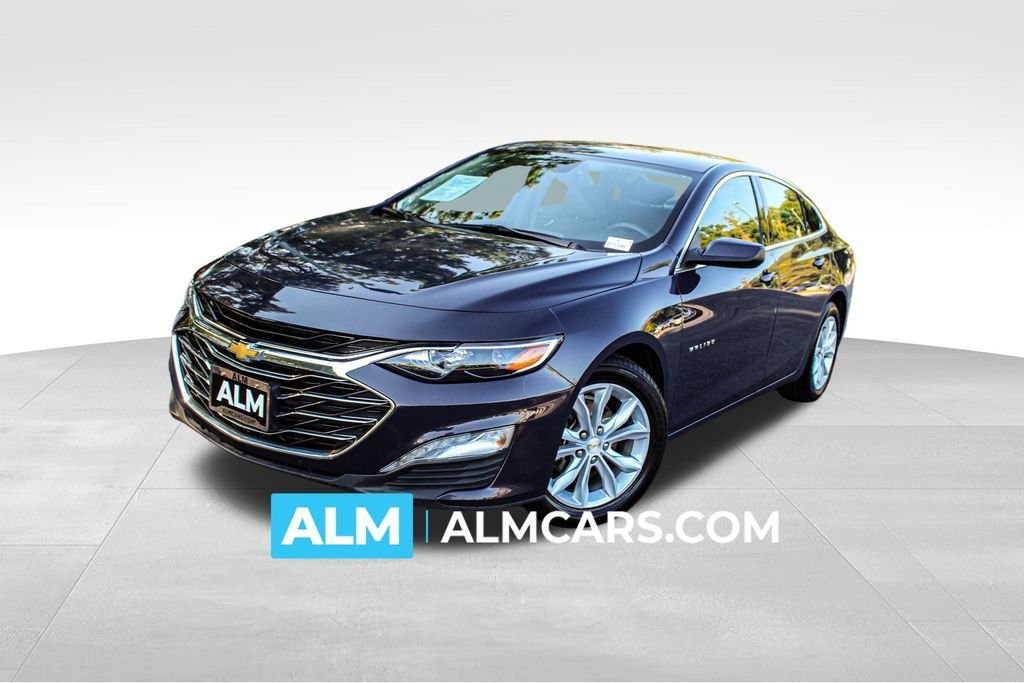 Used 2025 Chevrolet Malibu LT FWD image 1