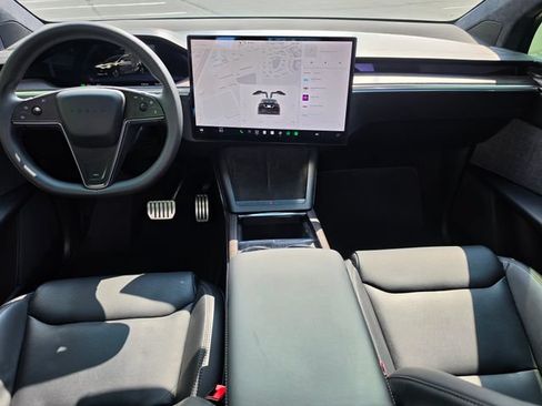 Used 2022 Tesla Model X AWD/4WD image 2