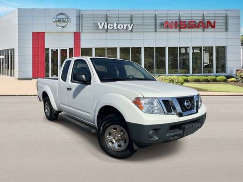 Used 2019 Nissan Frontier S RWD image 1