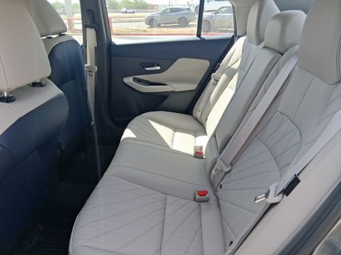 New 2026 Nissan Sentra SL w/ Floor Mat Package FWD image 31
