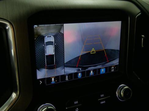 Used 2023 GMC Sierra 3500 Denali w/ Technology Package AWD/4WD image 36