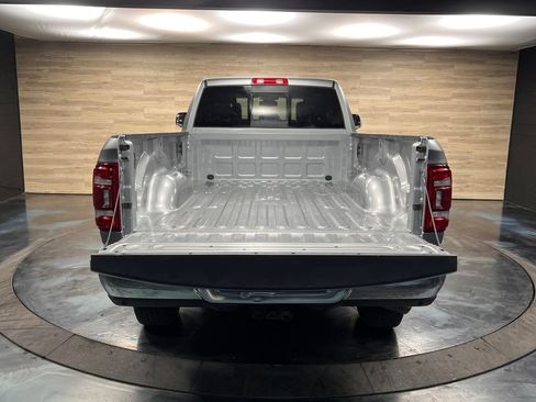 Used 2022 RAM 2500 Laramie AWD/4WD image 18
