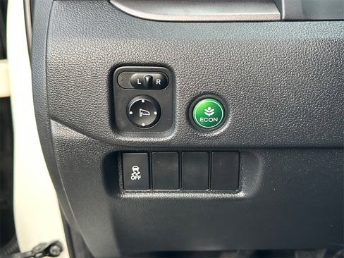 Used 2017 Honda Pilot EX image 22