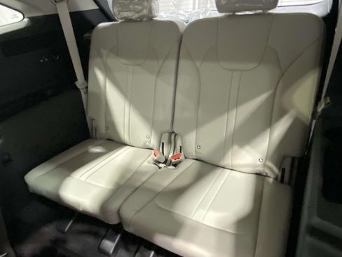 New 2026 Kia Sorento S w/ S Panoramic Sunroof Package image 13