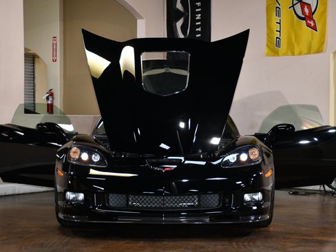 Used 2011 Chevrolet Corvette ZR1 w/ Preferred Equipment Group RWD image 87