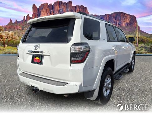 Used 2019 Toyota 4Runner SR5 image 7