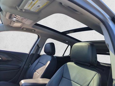 Used 2020 GMC Terrain SLT w/ Preferred Package image 20