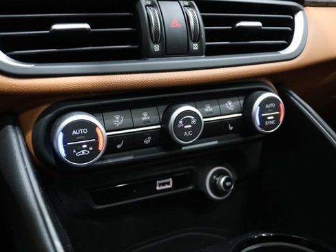 Used 2020 Alfa Romeo Giulia AWD w/ Cold Weather Package image 26