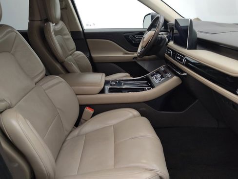 Used 2020 Lincoln Aviator Reserve w/ Equipment Group 202A AWD/4WD image 21