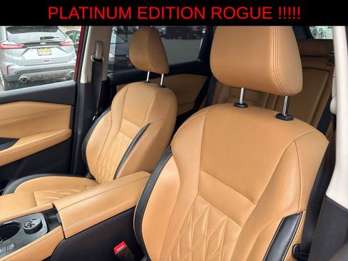 Used 2021 Nissan Rogue Platinum AWD/4WD image 7