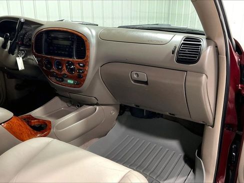 Used 2005 Toyota Tundra Limited image 16