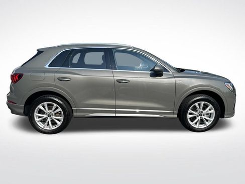 Used 2023 Audi Q3 2.0T Premium w/ Convenience Package AWD/4WD image 7