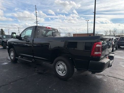 Used 2024 RAM 2500 Tradesman w/ Bed Utility Group image 5